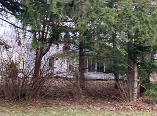 13195 Pardee Rd, Sawyer, MI 49125