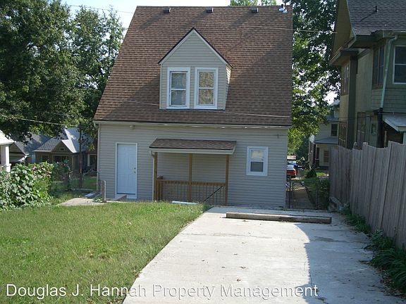 2nd image of 522 Cypress Ave