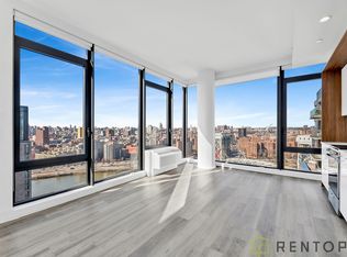 224 E 135th St #501, Bronx, NY 10451