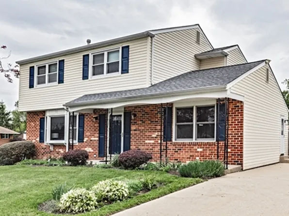 513 Pershing Rd, Hockessin, DE 19707
