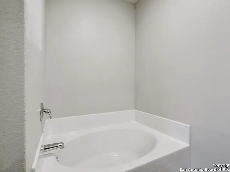 9330 Bennett Frst — Photo 19