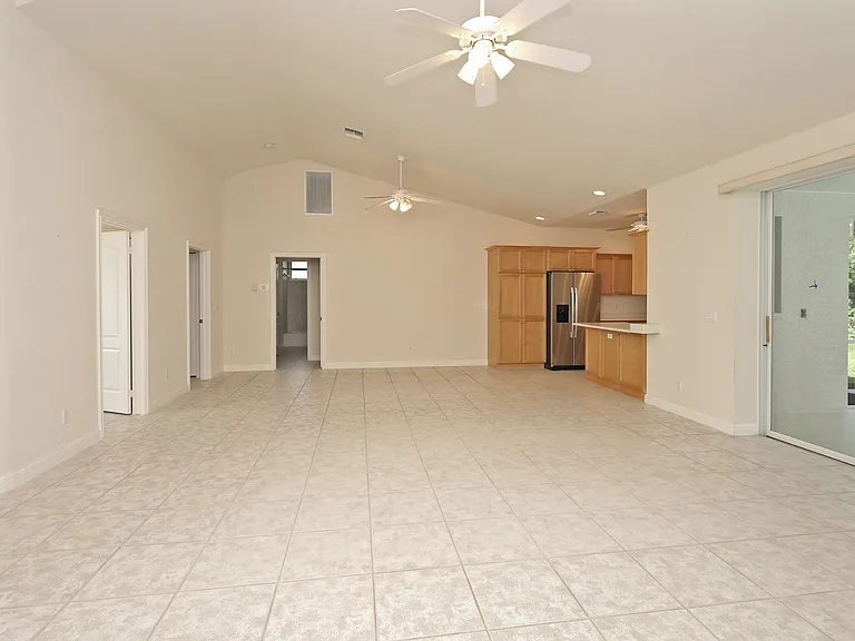 32 Heritage Way — Photo 13