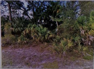 Jollivette Rd N, Miami, FL 33166