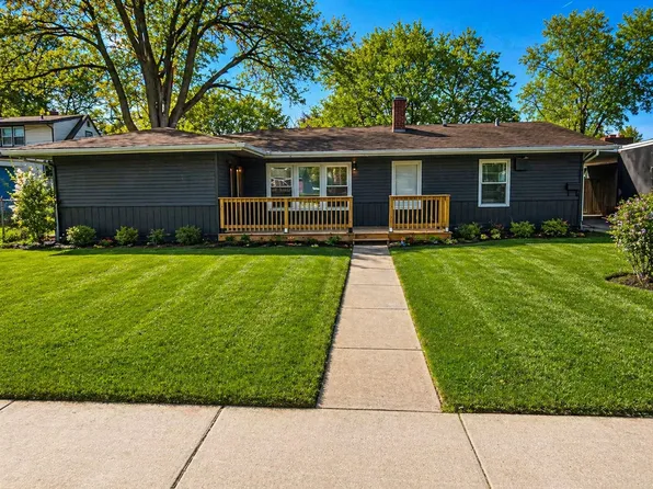 8040 Robertson Pl, Highland, IN 46322