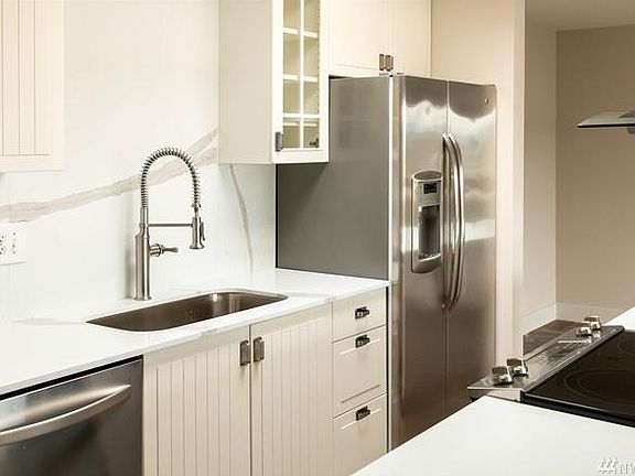 4th image of 2929 76th Ave SE APT 509