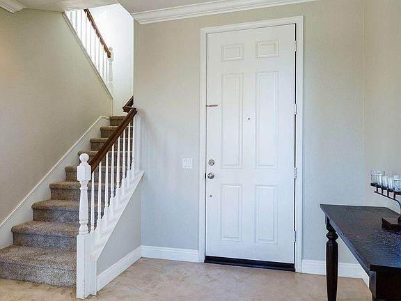 3rd image of 6764 Ivy Creek Way