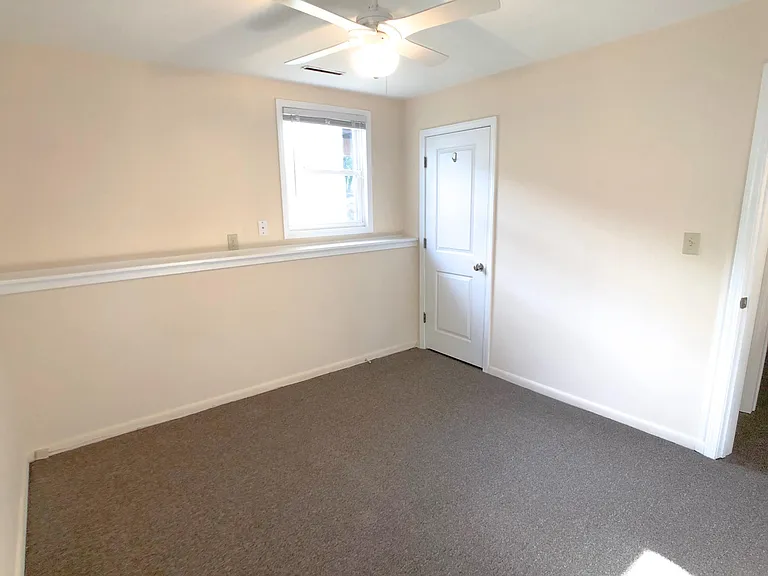 Bedroom 1 Picture 3