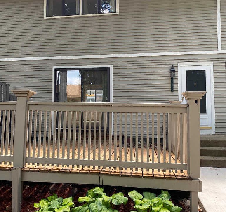 1st image of 2758 Upland Ct N