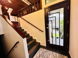 2477 Halekoa Dr, Honolulu, HI 96821