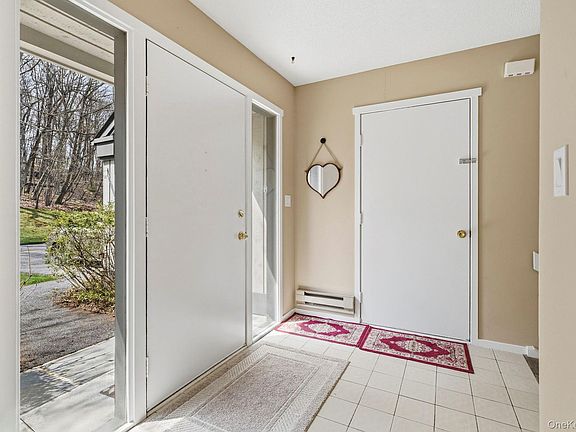 2nd image of 342 Heritage Hills #B