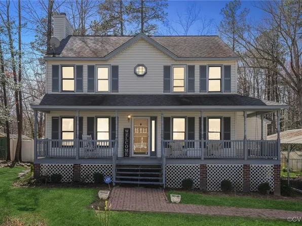 13507 Pharlap Ct, Midlothian, VA 23112