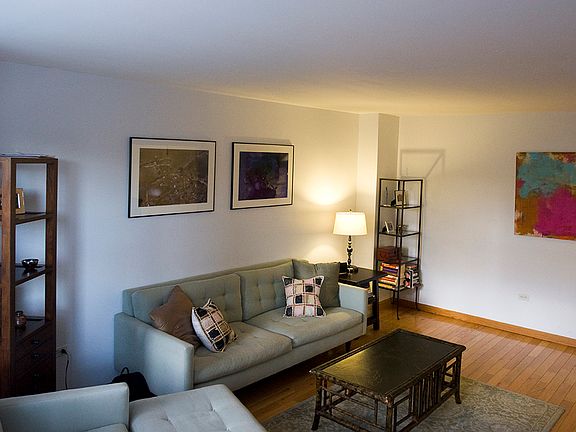 2nd image of 122 Ashland Pl APT 6G