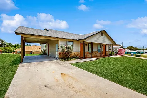 104 Ironway Dr Photo 1
