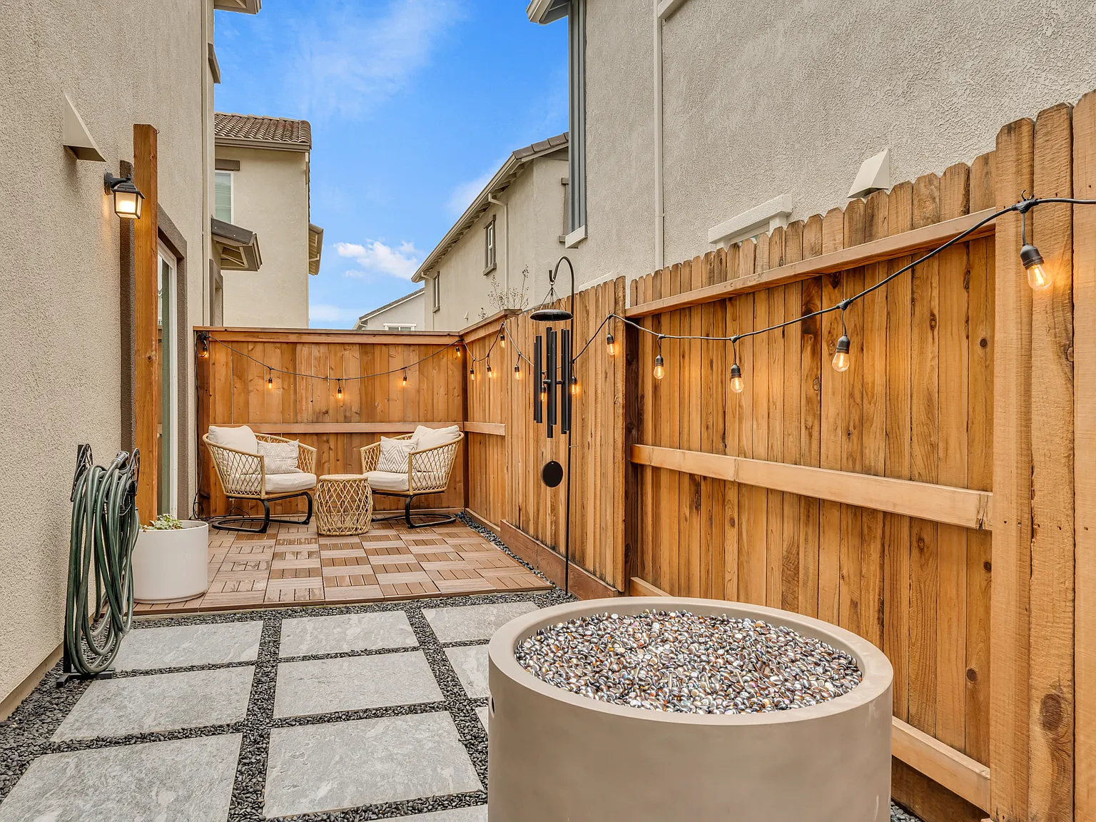 3 bed, 1387 sqft, $6,000 — Photo 4