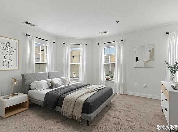 3rd image of 947 Hope St APT 302