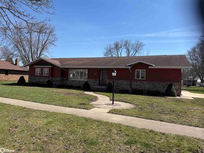 1902 E State St, Algona, IA, 50511
