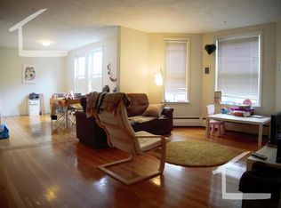 314 Tappan St #3CA, Brookline, MA 02445