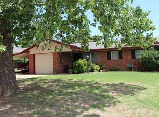 110 Ramsey Pl, Elk City, OK 73644