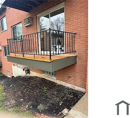 2 bed, 950 sqft, $1,160 — Photo 2