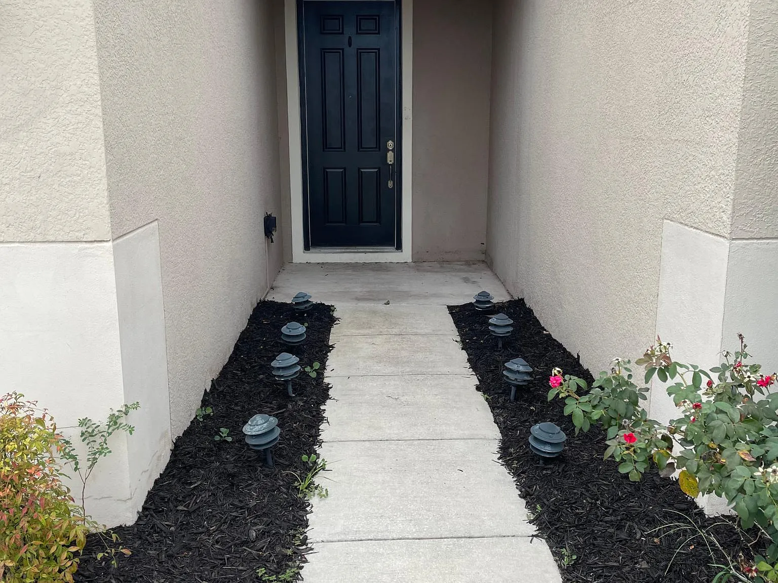 4 bed, 1941 sqft, $2,495 — Photo 3