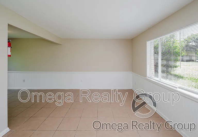 208 Rolling Mill St #7 — Photo 8
