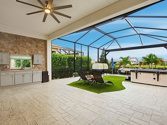 3rd image of 11160 SW Lunata Way