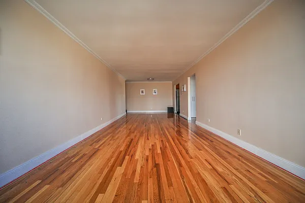 Sold by Remax Edge | media 26