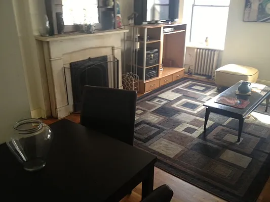 Rented by New York Manhattan Real Estate Incorporated | media 24