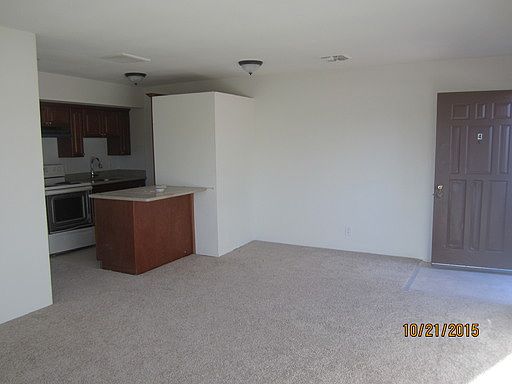 2nd image of 51080 Avenida Mendoza APT 4