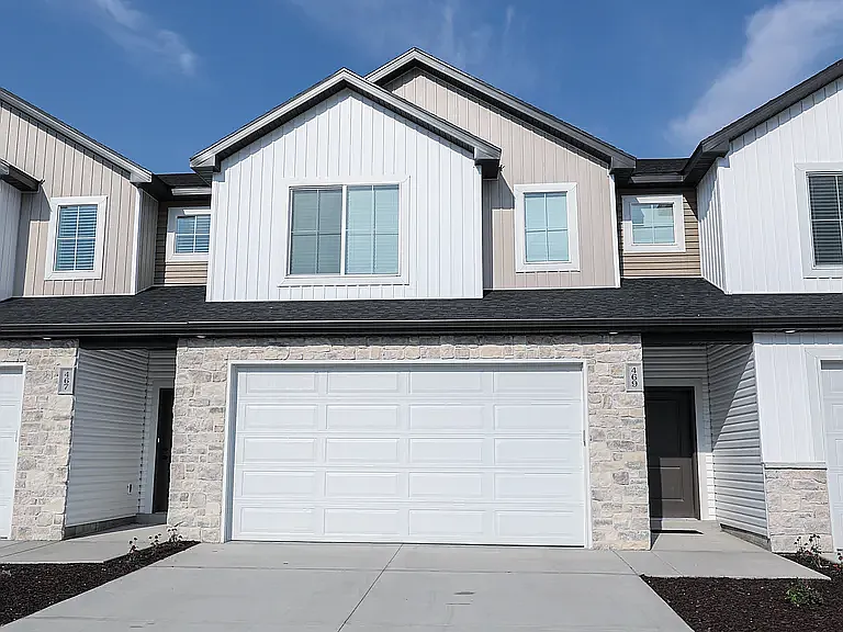 539 N 300 W #0 — Photo 1