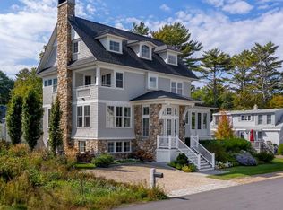 7 Sea Mist Ln, York, ME 03909