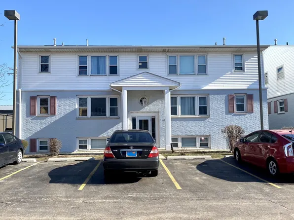 9448 Kelvin Ln APT 3225, Schiller Park, IL 60176
