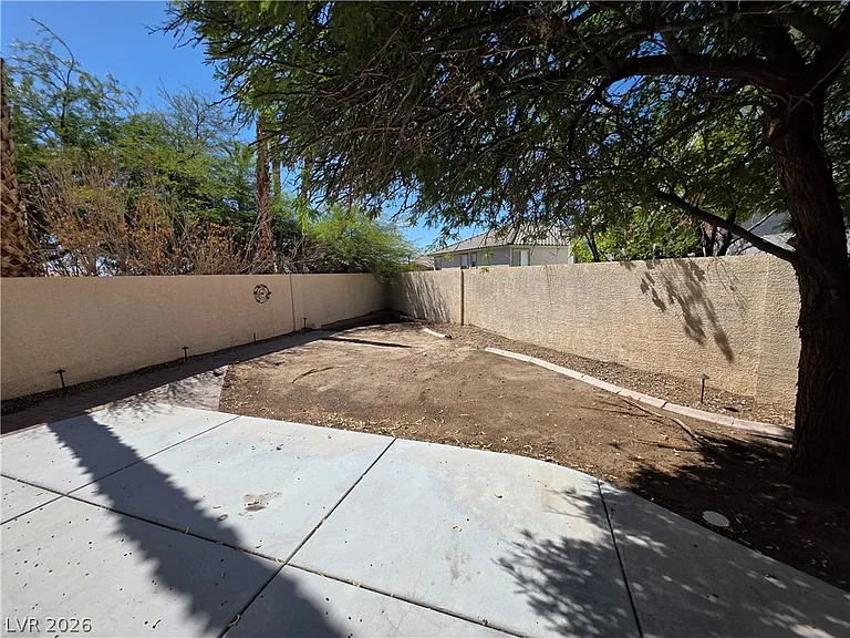 10799 Flame Vine Ct — Photo 7