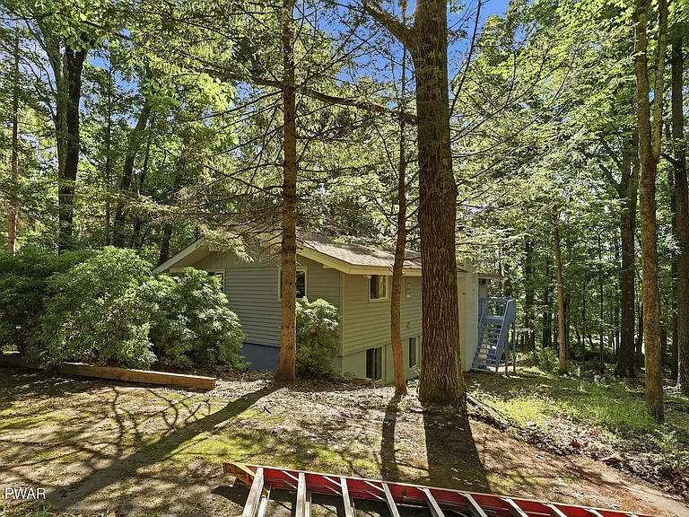 211 Water View Dr — Photo 35