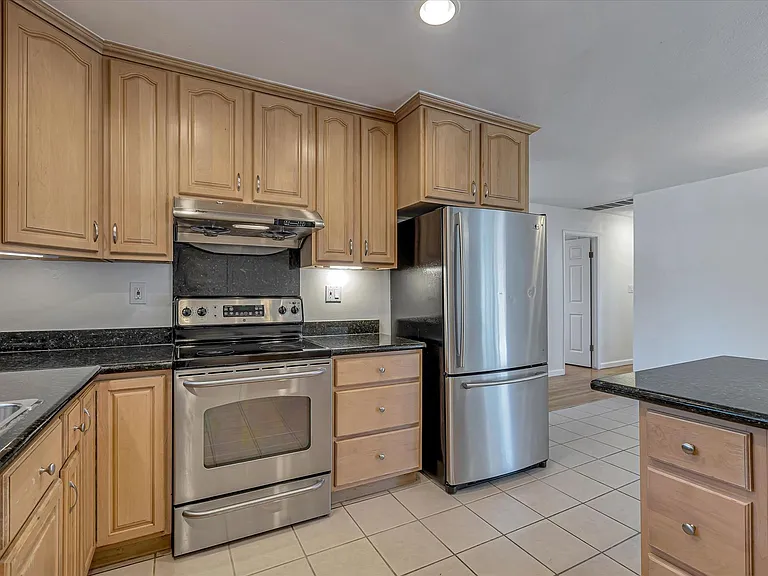 1112 Di Napoli Dr — Photo 20