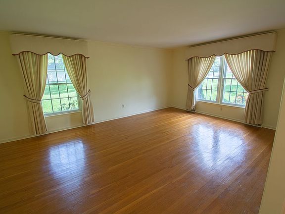 Living Room Hardwood Floor