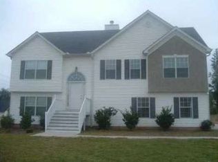 701 Tullamore Way, Hampton, GA 30228