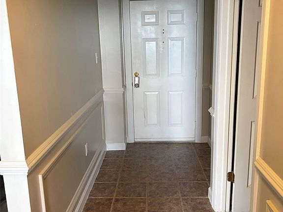 5th image of 303 Sugar Top Drive #2506