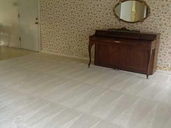 213 N David Ln, Muskogee, OK 74403