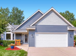 2358 Holly Ave N, Oakdale, MN 55128