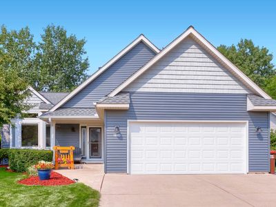 2358 Holly Ave N, Oakdale, MN, 55128