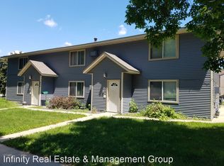 405 24th St NE APT 4, Rochester, MN 55906