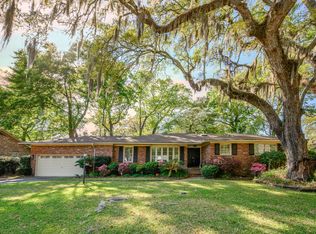1867 Rugby Ln, Charleston, SC 29407