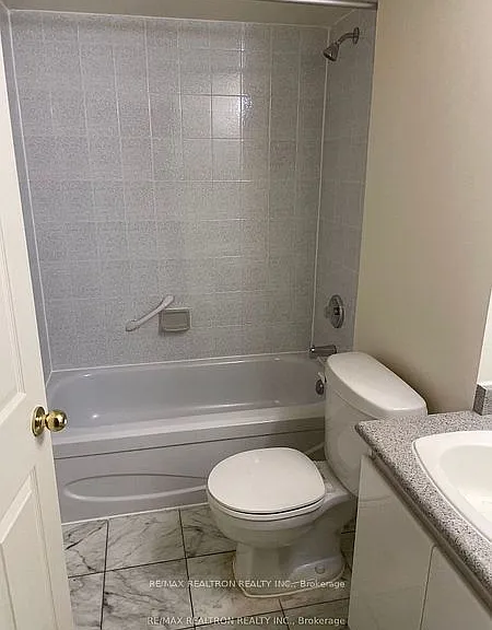 736 Bay St #1505 — Photo 9