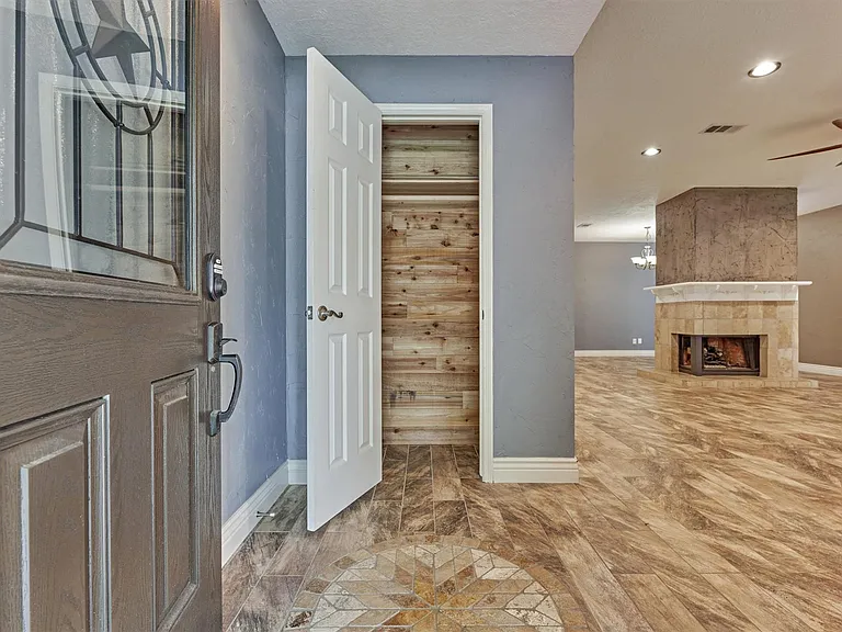 30 Cottage Grove Pl — Photo 6