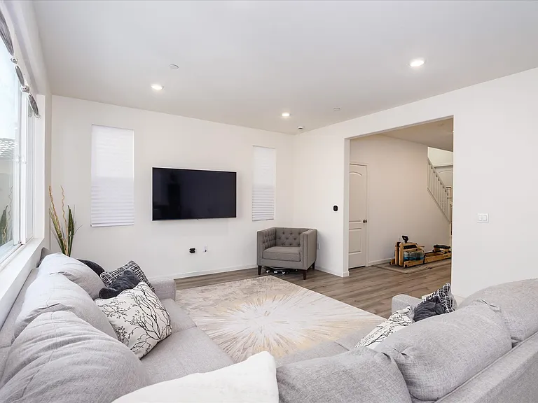 6618 E Grant Ave — Photo 5