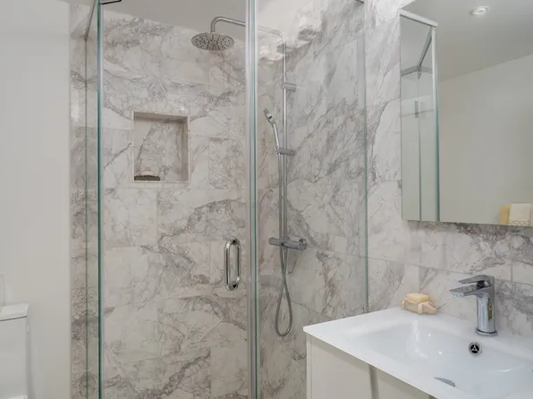 150 East 69th Street image 13 of 14