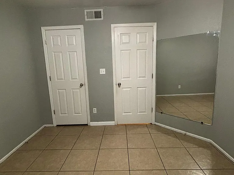 16602 N 25th St #102 — Photo 16