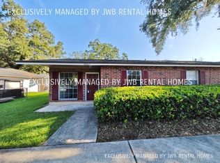 8667 Buttercup St, Jacksonville, FL 32210