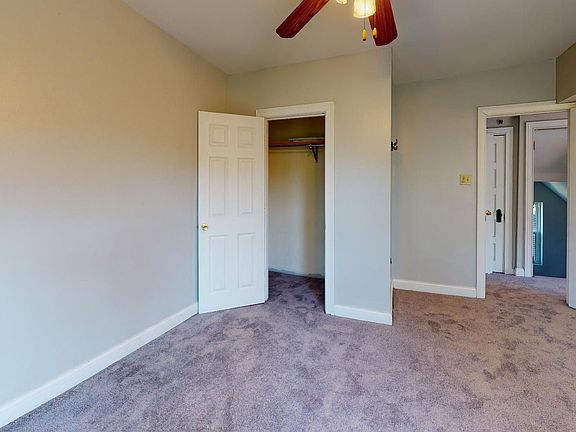 4th image of 2347 Flora St